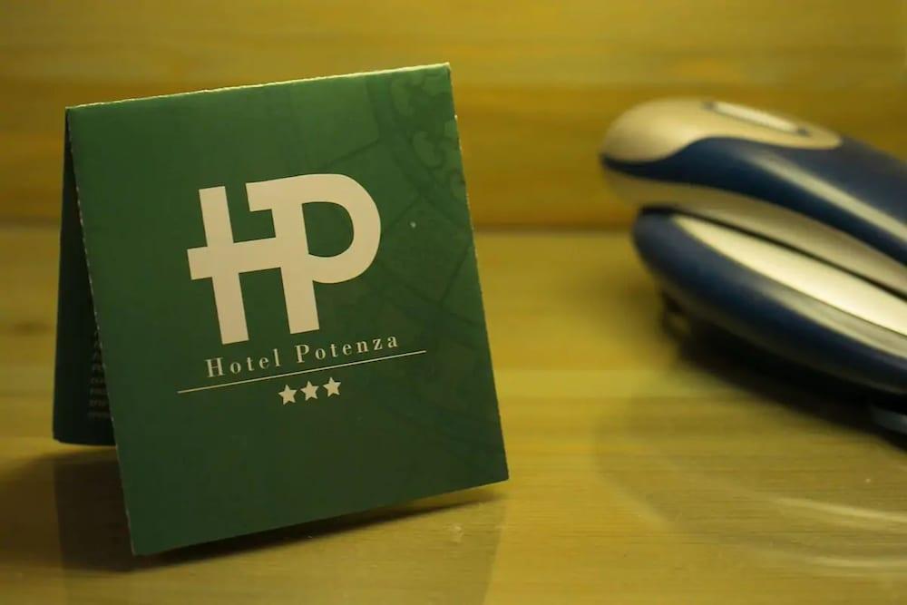 Hotel Potenza Nápoles Exterior foto